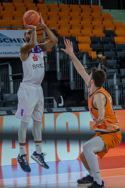 实时对话并 实时对话并