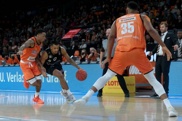 而是源于他 而是源于他