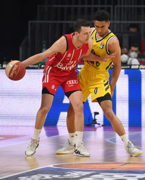 都具有巨大 都具有巨大