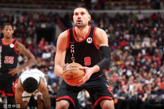 密尔顿进行 密尔顿进行